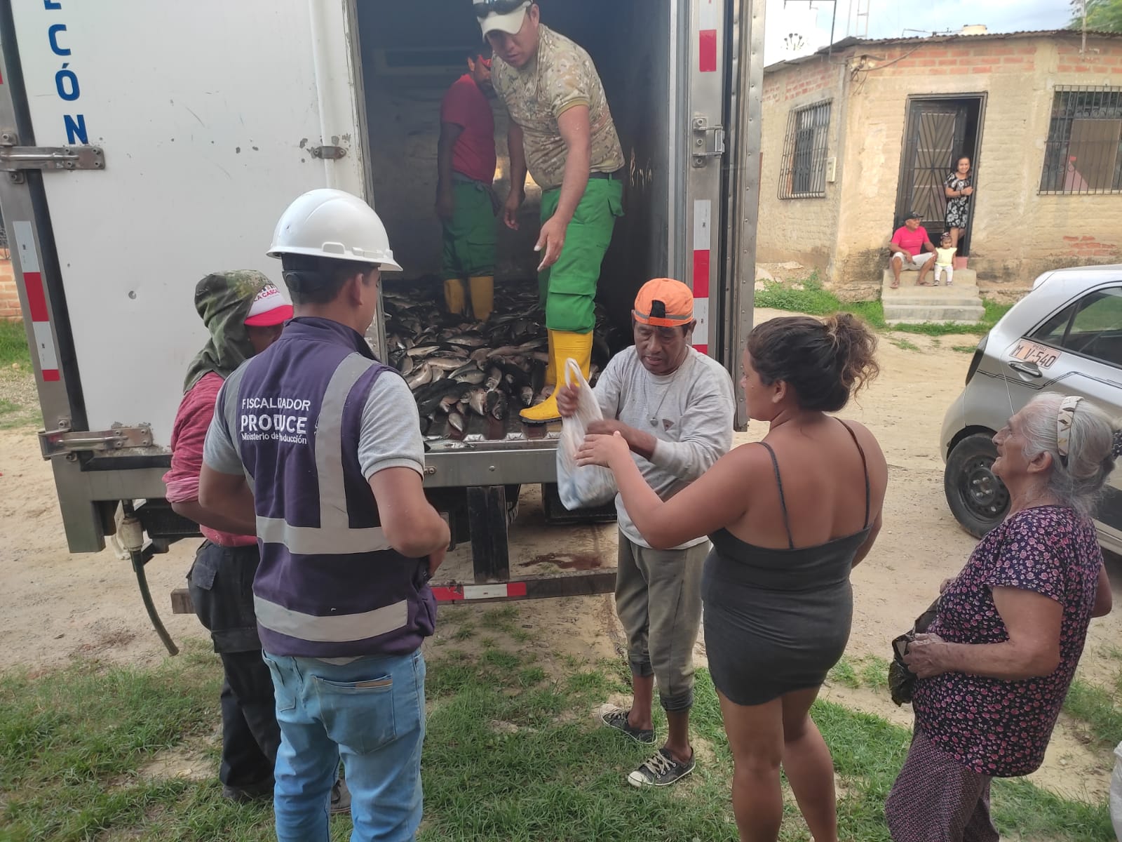 Produce interviene pesca ilegal y recupera más de 128 toneladas de recursos hidrobiológicos  ￼