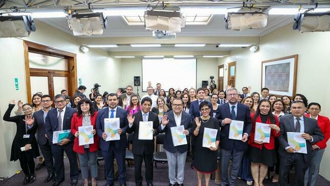 Produce lidera el primer lugar en implementación del modelo de integridad entre las entidades del Poder Ejecutivo